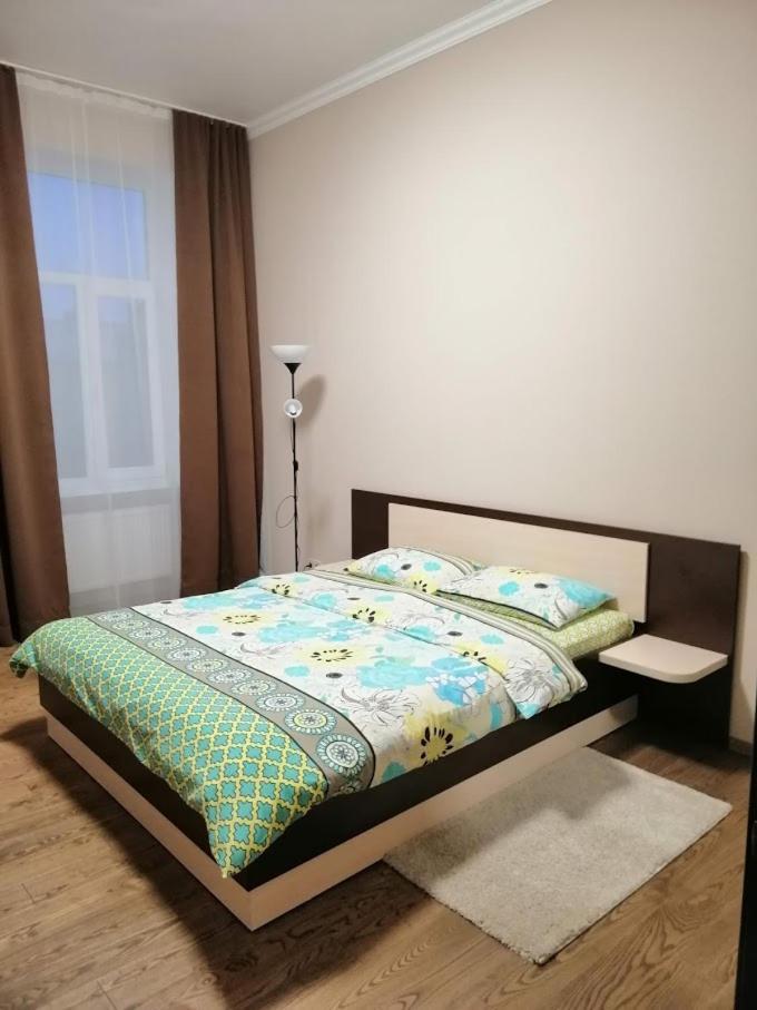 2 Bedrooms Apartment 150M From Opera House Lviv Exterior photo