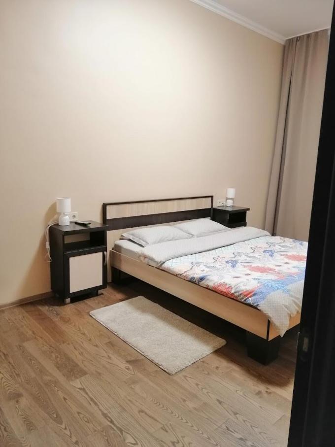 2 Bedrooms Apartment 150M From Opera House Lviv Exterior photo